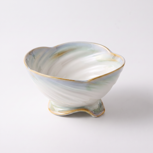 Pearl-White Shell-Shaped Ceramic Footed Bowl
